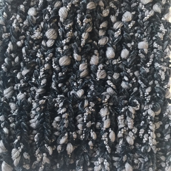 NWT The Supercozy Hat - Picture 2 of 2